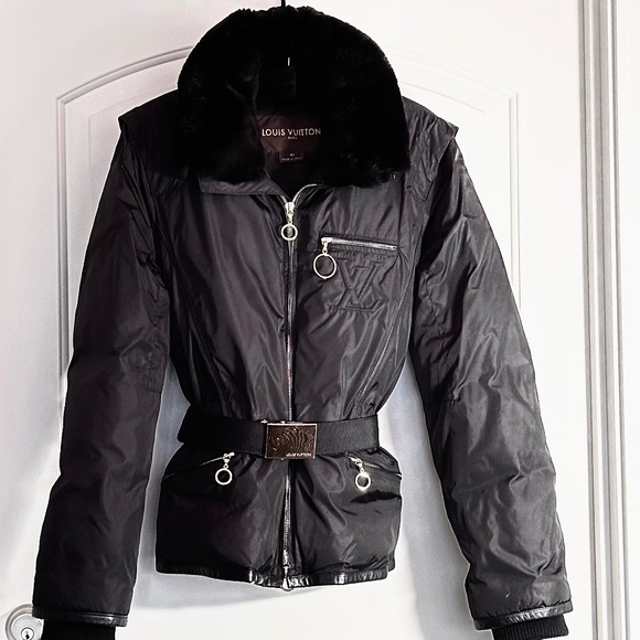 Louis Vuitton Winter jacket with Mink Collar WOMENS SZ 4O (US 8) - Picture 1 of 15